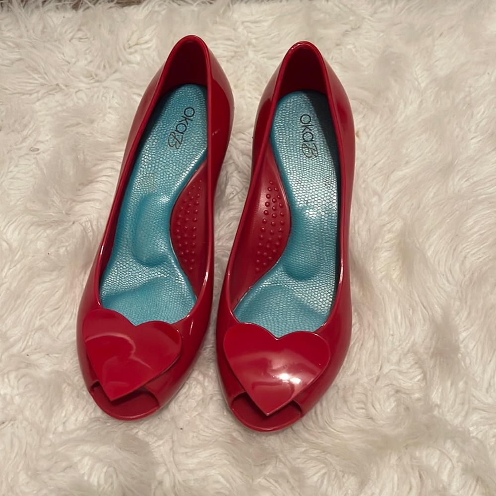 Oka. B heels.